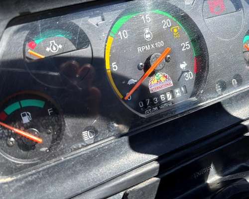 Tractor Apache Solis 26 HP Excelente Estado Escobar