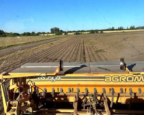 Sembradora Agrometal TX Mega 9/52, Fertilización Simple