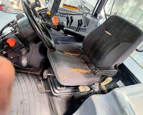New Holland TM 7030 - año 2013