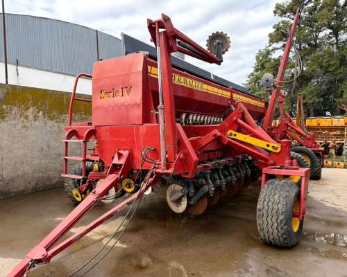 Sembradora Grano Fino Super Walter W1770,