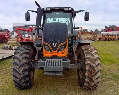 Valtra BH154 Cabina con Aire