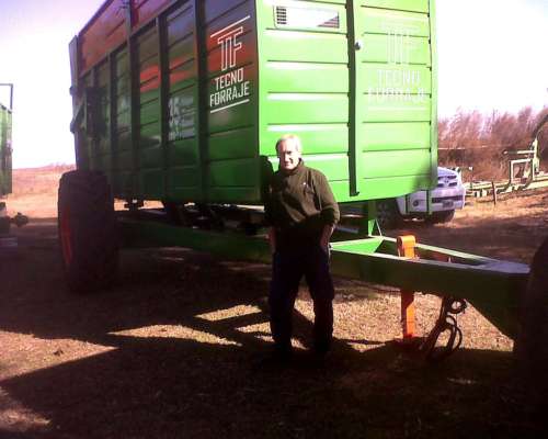 Forrajero Volcador Tecnoforraje de 35m3, Único en SU Tipo