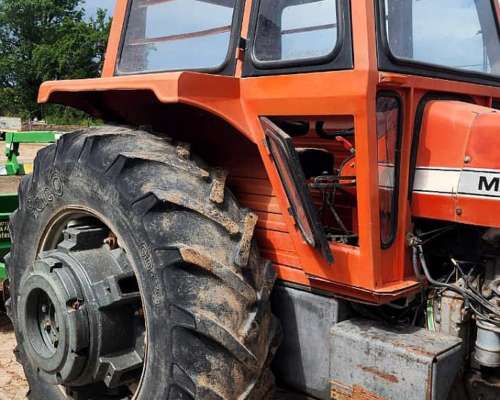 Massey Ferguson 1195 L año 1992