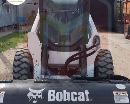 Minicargadora Bobcat S650 Modelo 2017