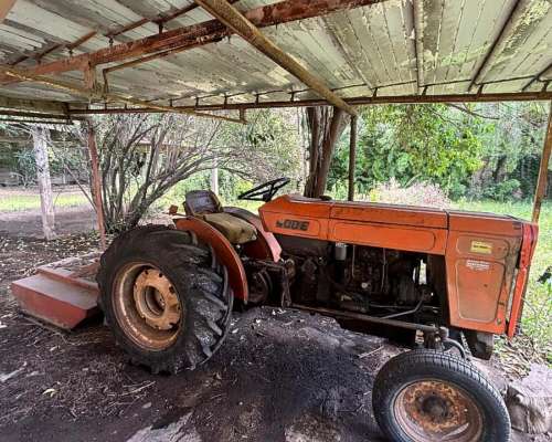 Tractor Fiat 400e Viñatero