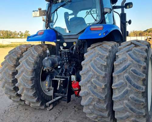 Tractor NH T7.205 Dual, 2017, 6400 HS, Caja Semipowershift.