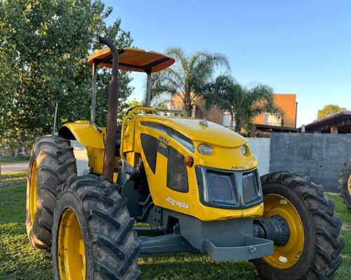 Tractor Pauny 210 de 105 Motor MWM