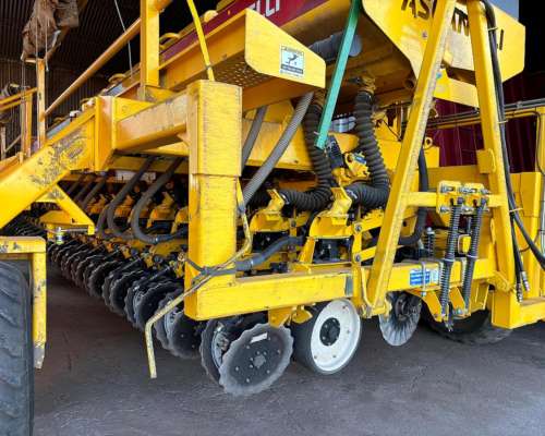 Sembradora Ascanelli RS 4000 20 a 52.5