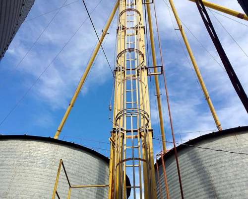 Liquido Urgente Planta de Silos Capacidad 1100 Toneladas.