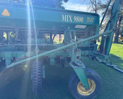 Pierobon MIX 9800 18/52 14/70 Fert Simple en la Linea