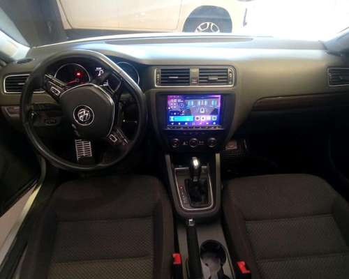 Volkswagen 2018 Vento 1.4tsi Comf TIP $27.600.000 132.000km