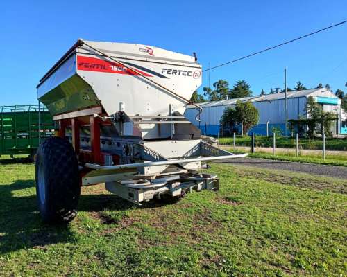 Fertilizadora Fertec Acero Inoxidable con Balanza