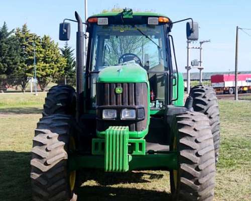 John Deere 6145 J