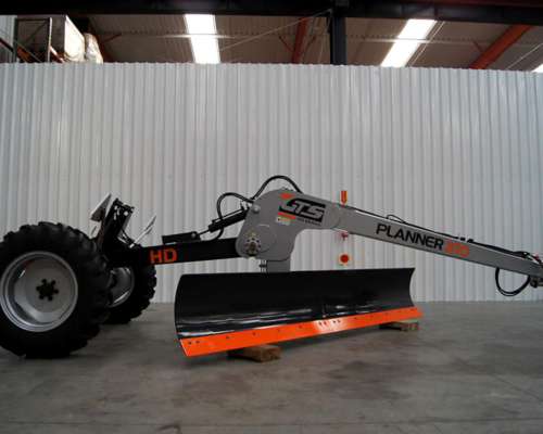 Niveladora de Arrastre Liviana GTS Modelo Planner 310 H D