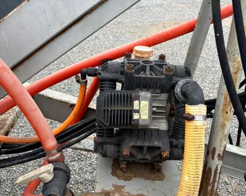 Pulverizador de Arrastre Pony 3000 Lts