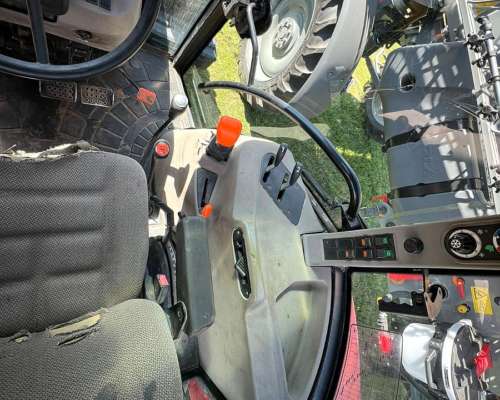 Tractor Case Farmall 100jx Mod. 2020