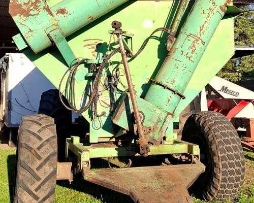 Acoplado Autodescargable Montecor 18 Tons 2005