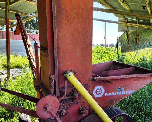 Moledora de Granos y Fardos Mainero 2010