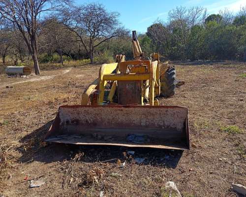 Retroexcavadora John Deere, J/D 309