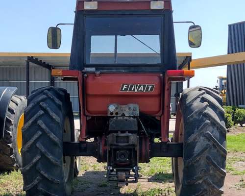 Tractor Fiat 780 18.4x30