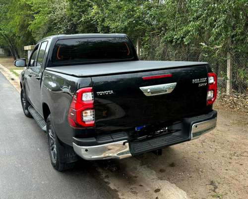 Toyota Hilux AUT 2023
