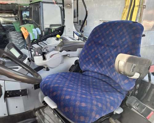 Tractor New Holland 7060 Tracción Doble