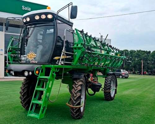 Pulverizadora Autopropulsada Metalfor 3025