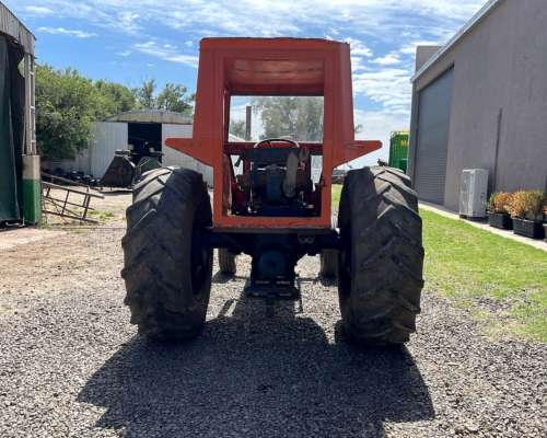 Tractor Fiat 700 Hidráulico