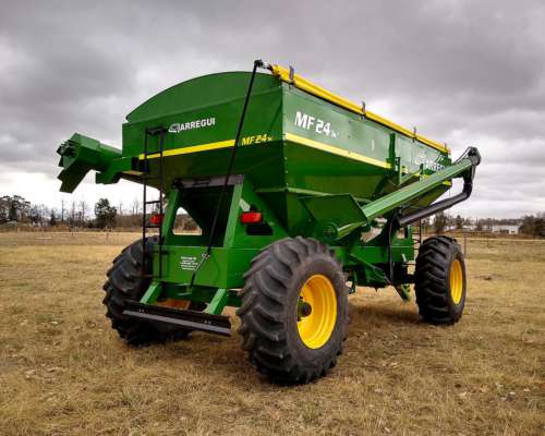 Tolva Multipropósito Arregui MF 24 M3 Lista para Cosechar
