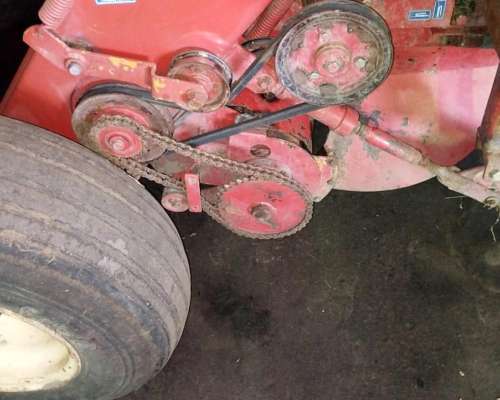 Rotoenfardadora Mainero 5880 C/monitor MRE 1000