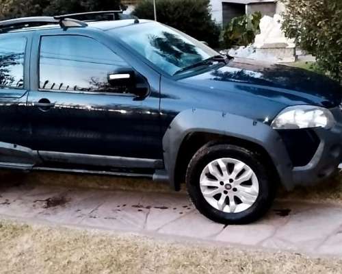 Fiat Strada Adventur año 2014 Lokeer Vidrio Techo Cordoba