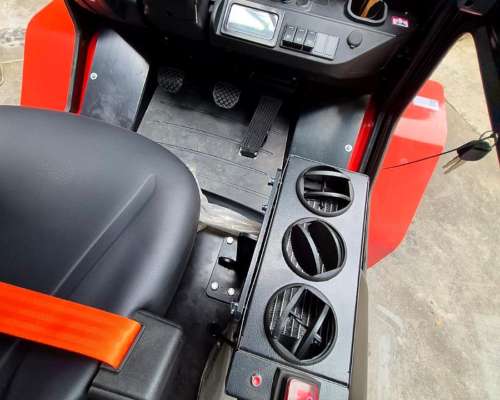 Autoelevador Diesel 4X4 Noblelift 3530 (todo Terreno)