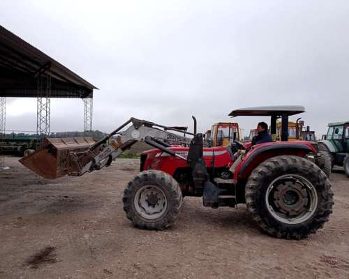 Tractor Massey Ferguson 4292 con Pala