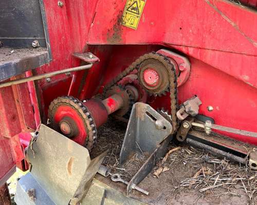 Rotoenfardadora Valtra 2856a – Tecnología Hesston