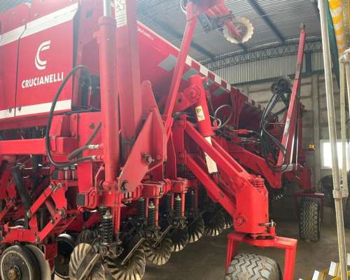 Crucianelli Pionera 3321 - año 2021- Alfalfero - muy Buena