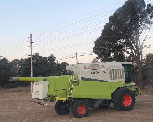 Cosechadora Claas Mega 370