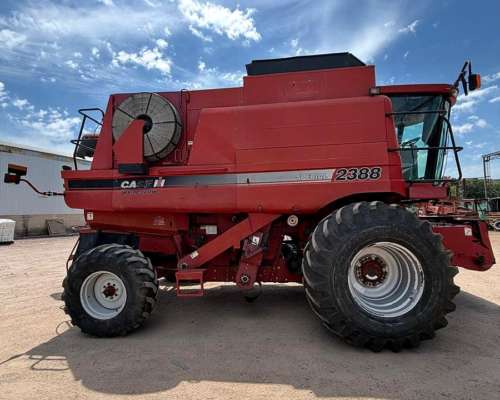 Cosechadora Case IH 2388, año 2008, 2.500 Hs Motor Reparado,