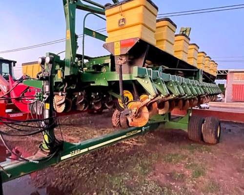 Sembradora John Deere 1740 - 2012 16 Surcos a 52cm