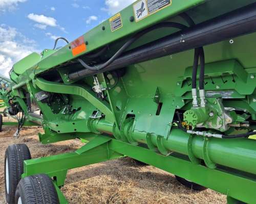 Draper John Deere 640fd Original. 40 Pies. año 2013.