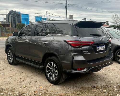 Toyota SW4 SRX Automatica