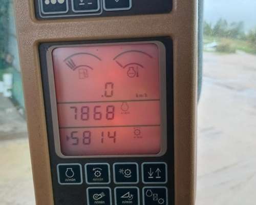 John Deere 9650sts. año 2011. M 7868hs. R 5814hs.