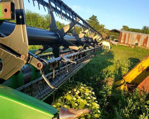 Cosechadora John Deere 1550 -financiada a 3 Años sin Interes