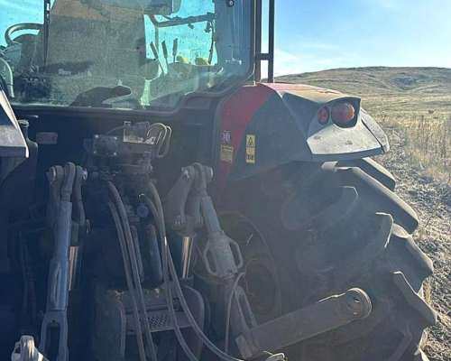 Massey Ferguson Tractor 6712