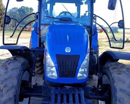 New Holland Td5. 110 con Piloto y Solo 2900 HS. de Fábrica