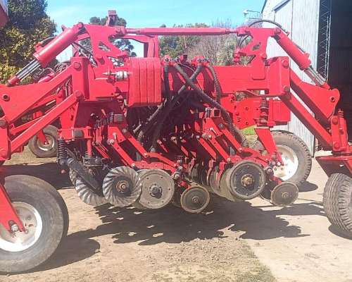 Sembradora Crucianelli AIR Drill de 47 a 17 cm