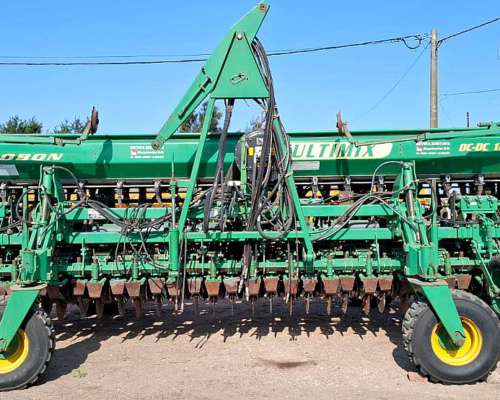 Sembradora Pierobon Multimix de 32 a 21 y 16 a 42