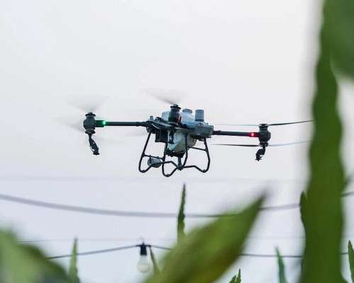 Dron Fumigador DJI Agras T50 - Equipo Completo