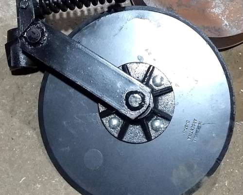 Cuchilla de Corte con Resorte para Descompactador - Paratil