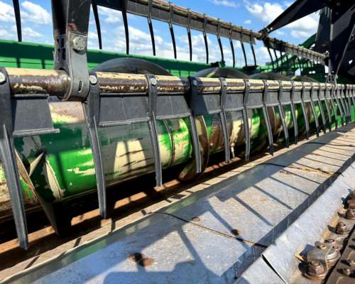 Cosechadora John Deere 9570 año 2010