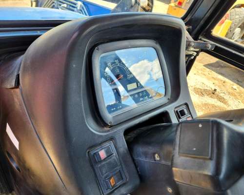 Tractor New Holland Tl95e 4X4 95hp — año 2022 — con Pala
